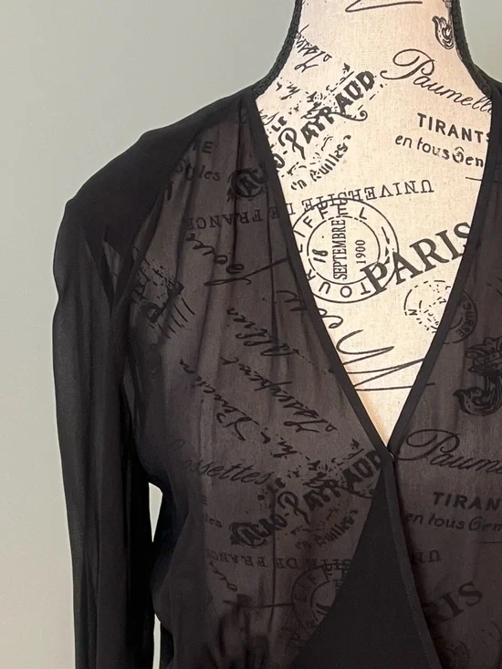 Stockholm Atelier & other Stories Black Sheer Top | SZ 4 |Snap Closure |Like New - Picture 8 of 11